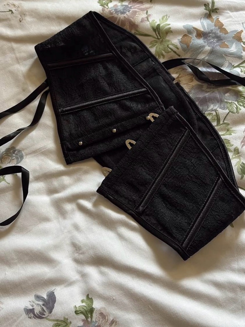 Black Lace Corset Waist Belt